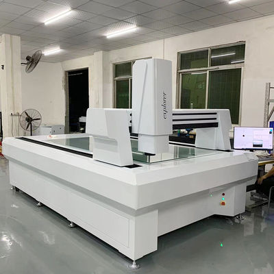 Машина CMM 2.5D портала частей металла координированная измеряя с аттестованным CE
